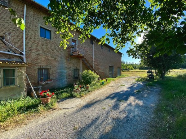casa indipendente in vendita a San Miniato