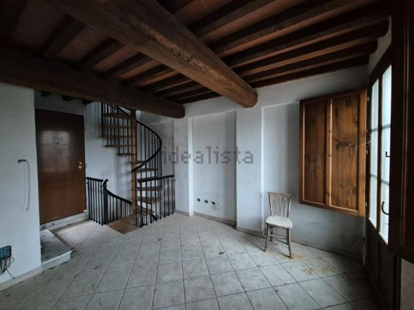 intera palazzina in vendita a San Miniato