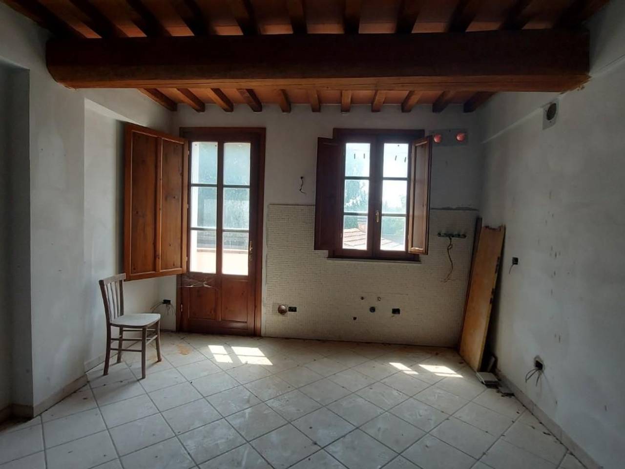 intera palazzina in vendita a San Miniato in zona San Donato