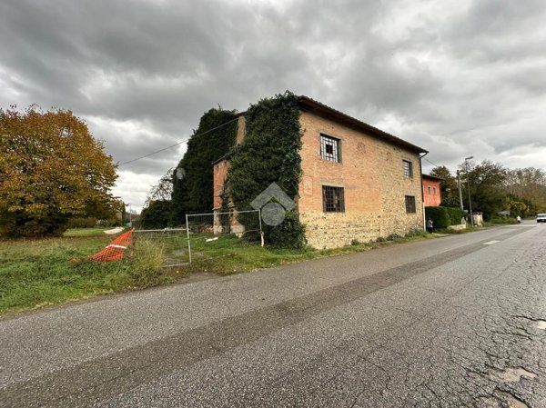 appartamento in vendita a San Miniato in zona Corazzano