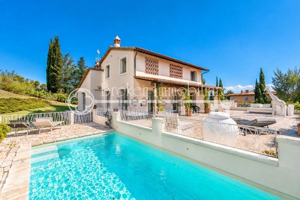 casa indipendente in vendita a San Miniato in zona Cusignano