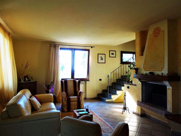 casa indipendente in vendita a San Miniato in zona Cusignano