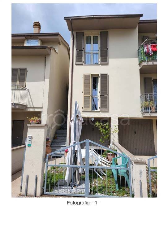 casa indipendente in vendita a San Miniato in zona Ponte a Egola