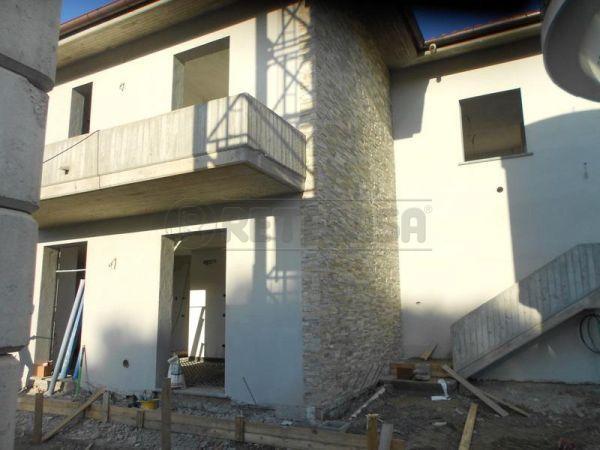 casa indipendente in vendita a Santa Croce sull'Arno