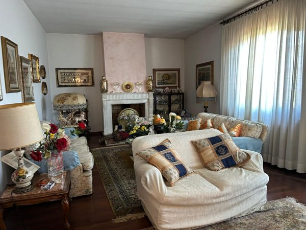 casa indipendente in vendita a Santa Croce sull'Arno
