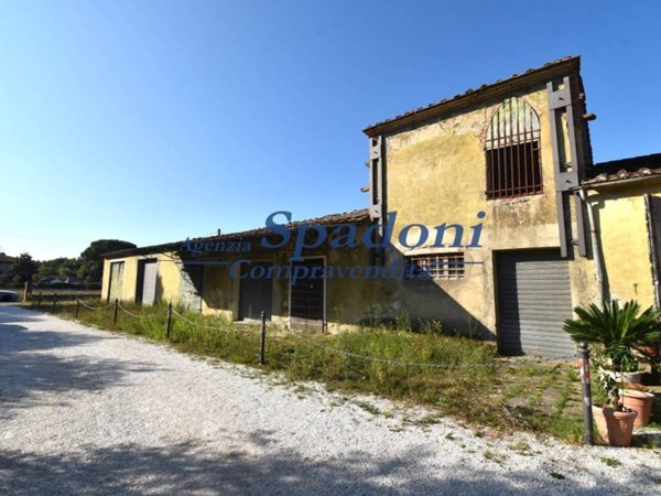 casa indipendente in vendita a Santa Croce sull'Arno