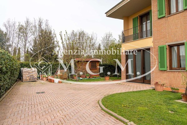 casa indipendente in vendita a Santa Croce sull'Arno