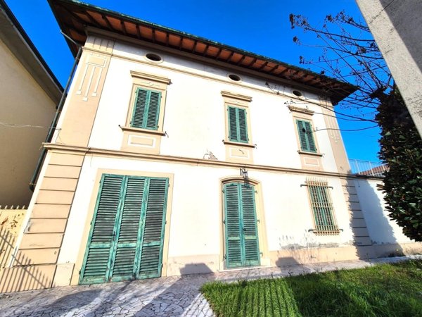 casa indipendente in vendita a Santa Croce sull'Arno
