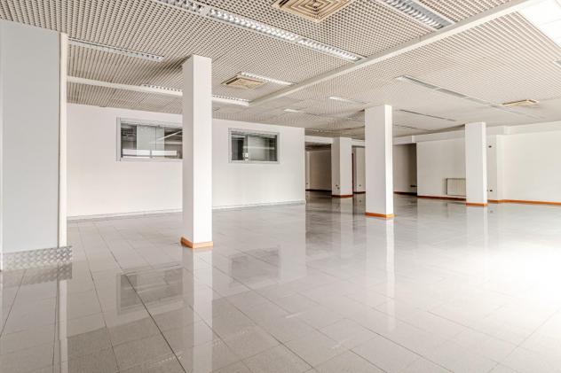 ufficio in vendita a Santa Croce sull'Arno