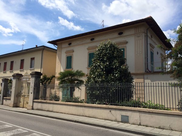casa indipendente in vendita a Santa Croce sull'Arno