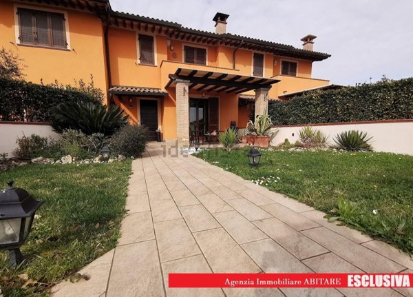 casa indipendente in vendita a Santa Croce sull'Arno