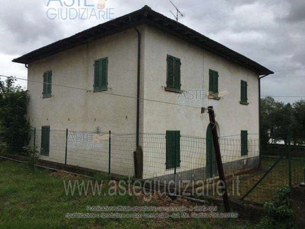 casa indipendente in vendita a Santa Croce sull'Arno