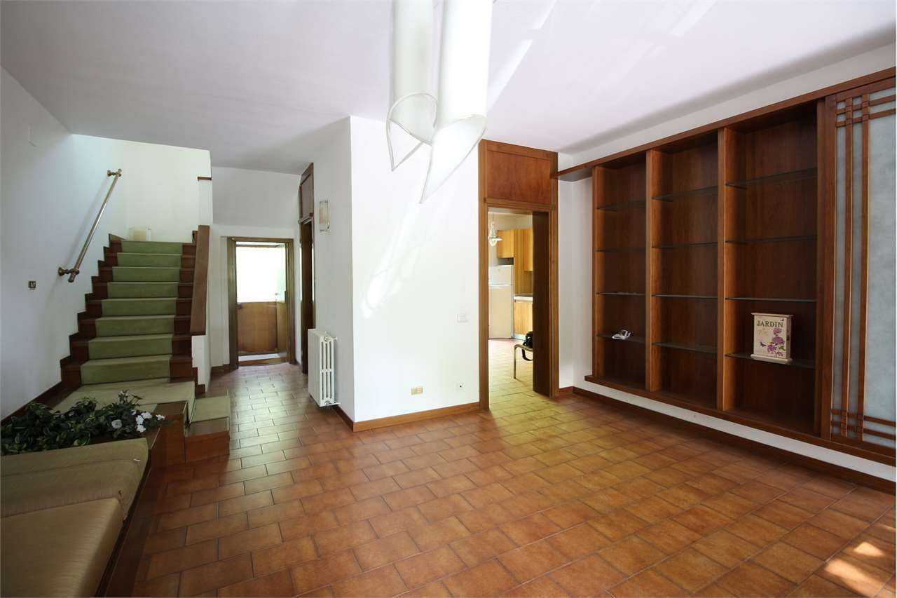 casa indipendente in vendita a Santa Croce sull'Arno
