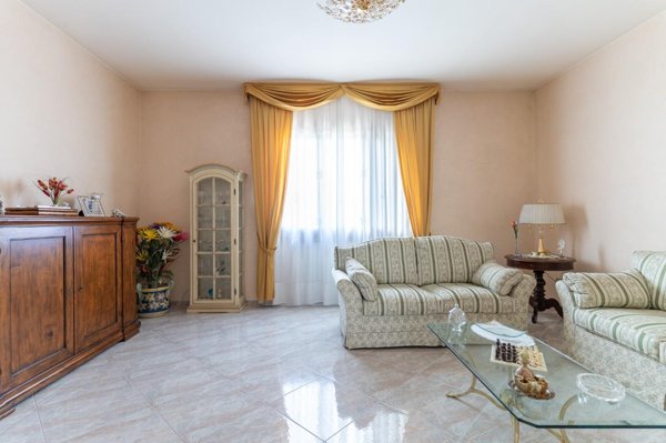 casa indipendente in vendita a Santa Croce sull'Arno