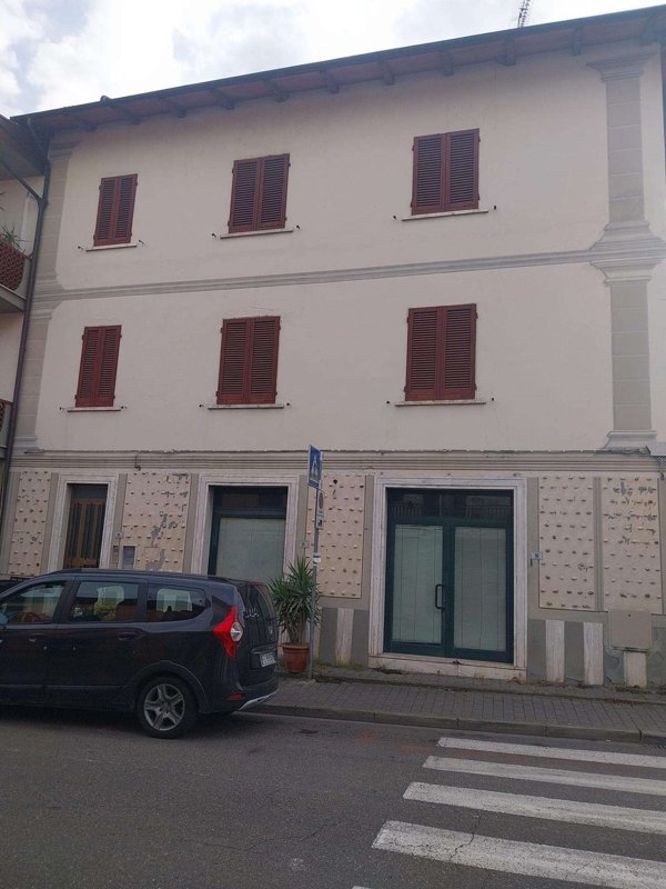 intera palazzina in vendita a Santa Croce sull'Arno in zona Staffoli