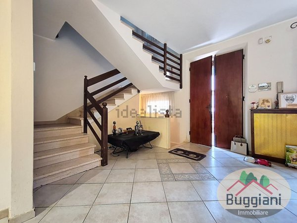 casa indipendente in vendita a Santa Croce sull'Arno