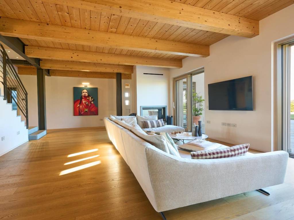 casa indipendente in vendita a Santa Croce sull'Arno