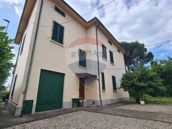 casa indipendente in vendita a Santa Croce sull'Arno