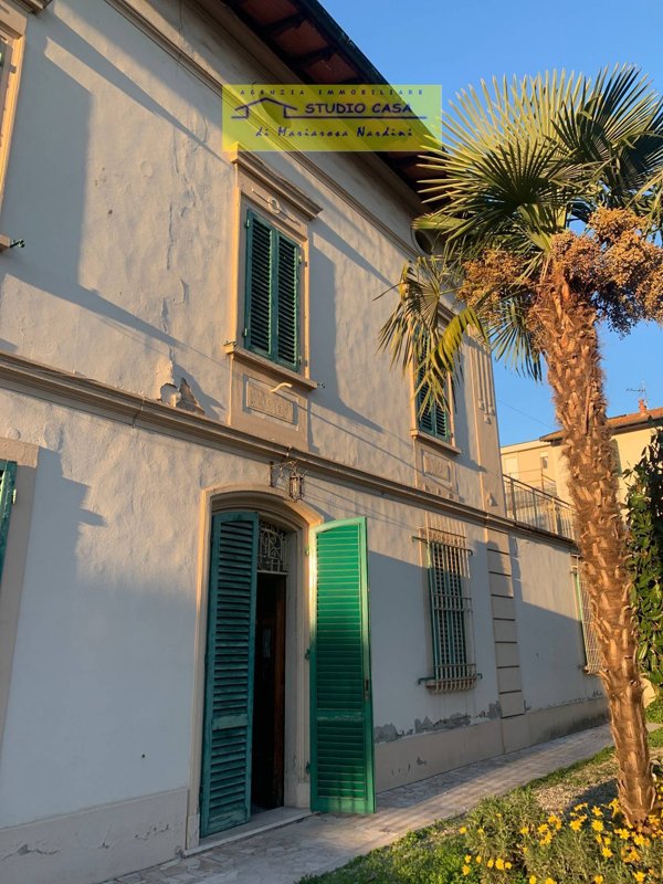 casa indipendente in vendita a Santa Croce sull'Arno