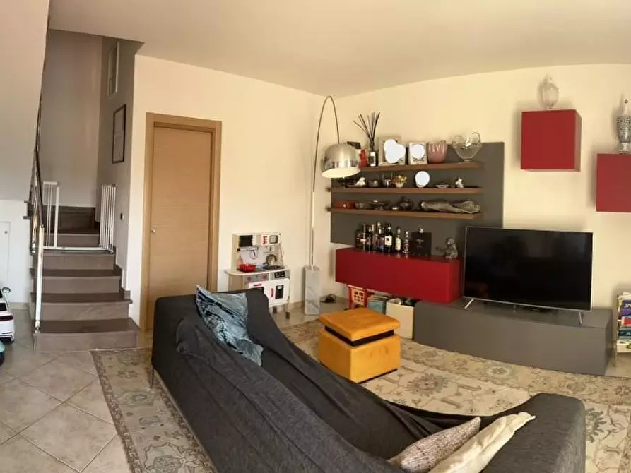 casa indipendente in vendita a Santa Croce sull'Arno