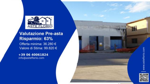 locale commerciale in vendita a Santa Croce sull'Arno