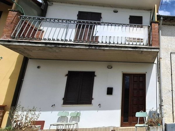 casa indipendente in vendita a Santa Croce sull'Arno