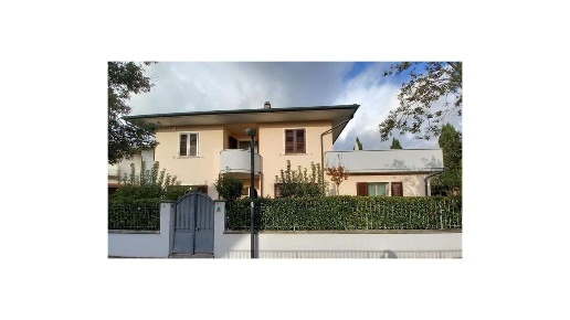 casa indipendente in vendita a Santa Croce sull'Arno