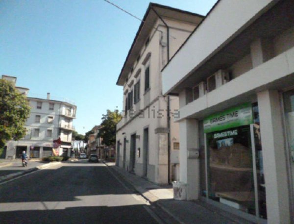 casa indipendente in vendita a Santa Croce sull'Arno