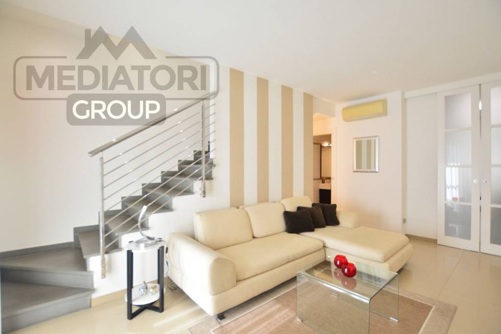 casa indipendente in vendita a Santa Croce sull'Arno