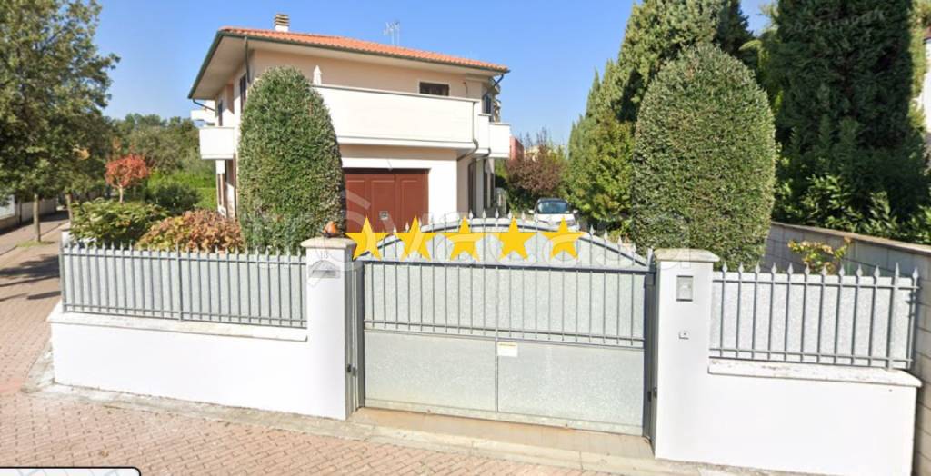 casa indipendente in vendita a Santa Croce sull'Arno