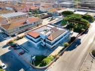 negozio in vendita a Santa Croce sull'Arno