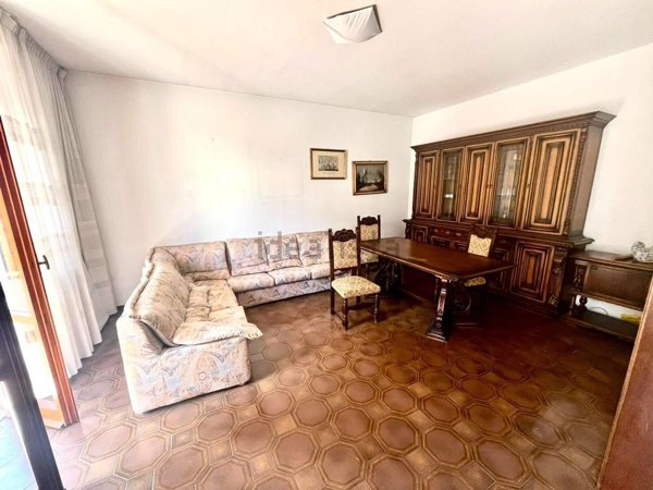 casa indipendente in vendita a Santa Croce sull'Arno