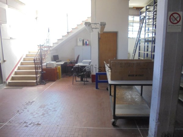 locale di sgombero in vendita a Santa Croce sull'Arno