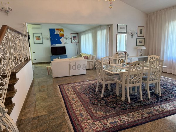 casa indipendente in vendita a Santa Croce sull'Arno