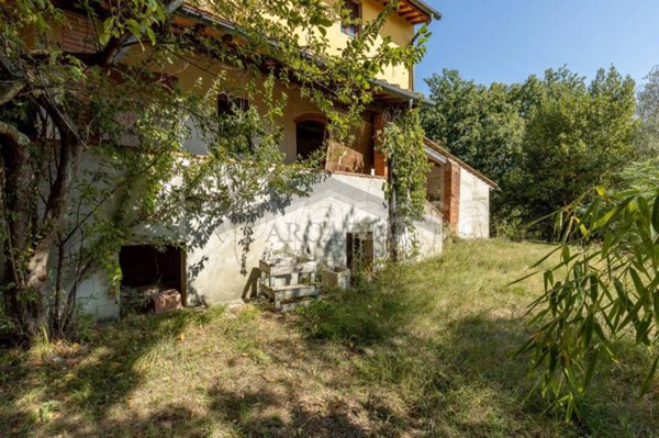 casa indipendente in vendita a Santa Croce sull'Arno