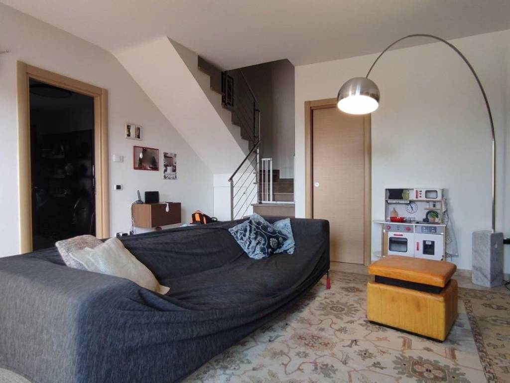 casa indipendente in vendita a Santa Croce sull'Arno