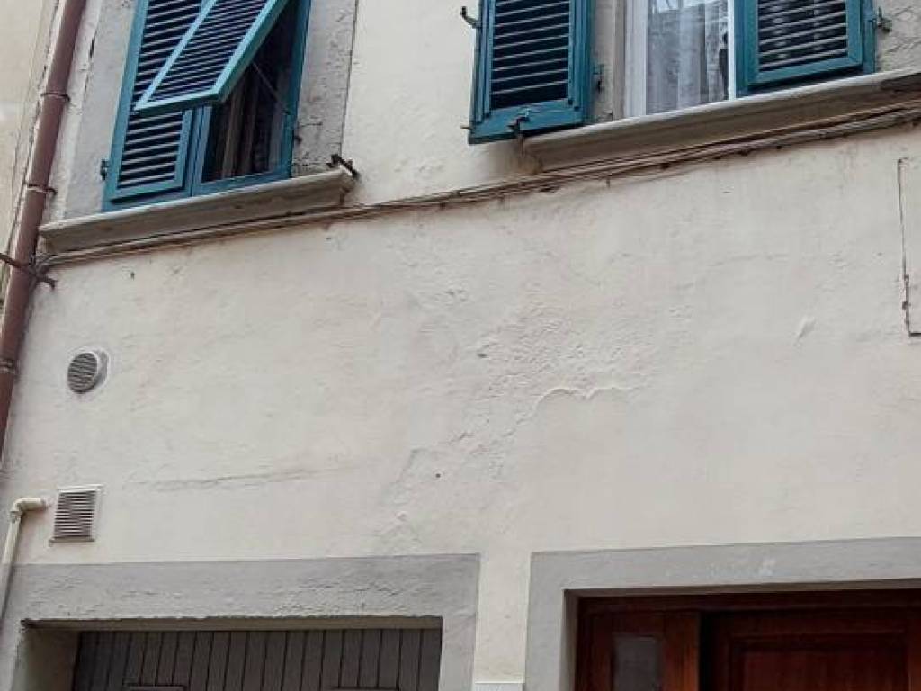 casa indipendente in vendita a Santa Croce sull'Arno