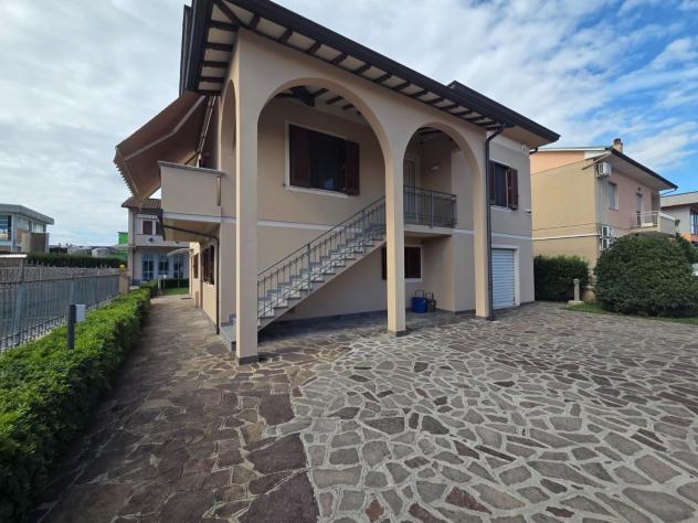 casa indipendente in vendita a Santa Croce sull'Arno