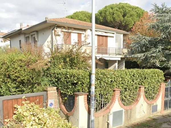 casa indipendente in vendita a Santa Croce sull'Arno