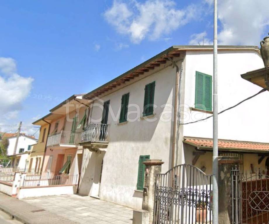appartamento in vendita a Santa Croce sull'Arno in zona Staffoli