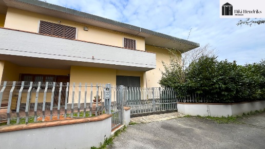 casa indipendente in vendita a Santa Croce sull'Arno