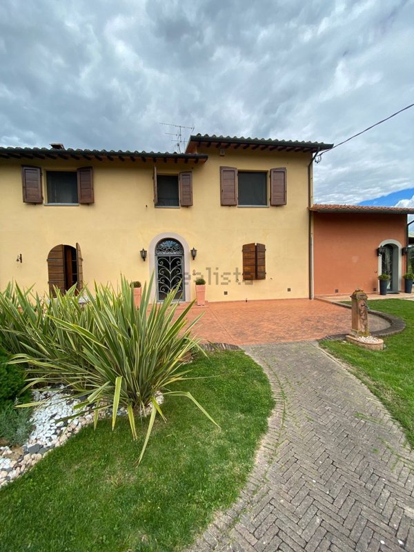 casa indipendente in vendita a Santa Croce sull'Arno in zona Staffoli