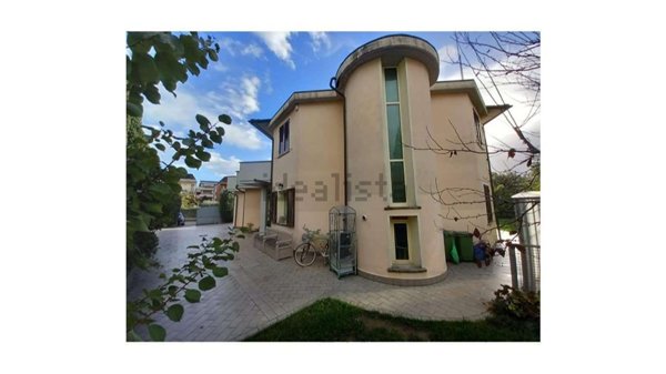 casa indipendente in vendita a Santa Croce sull'Arno