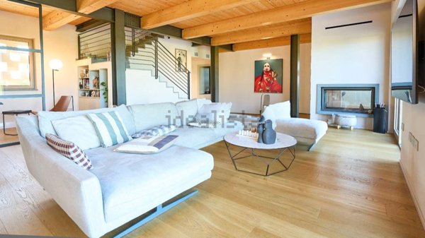 casa indipendente in vendita a Santa Croce sull'Arno