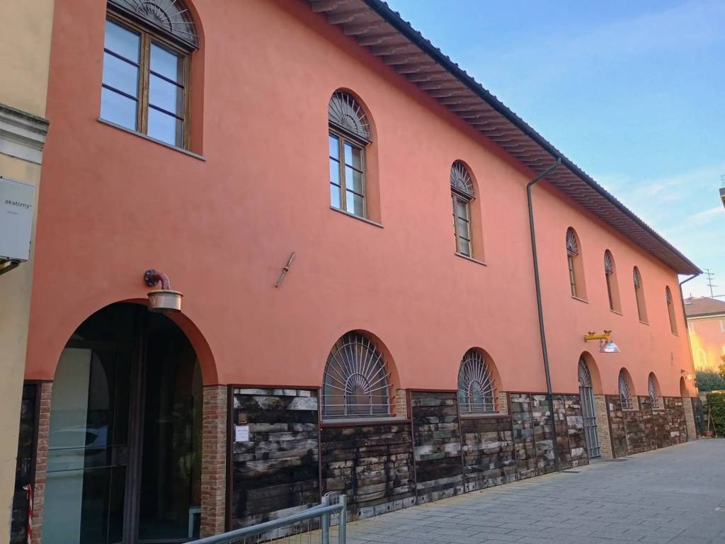 ufficio in vendita a Santa Croce sull'Arno