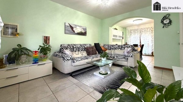 casa indipendente in vendita a Santa Croce sull'Arno