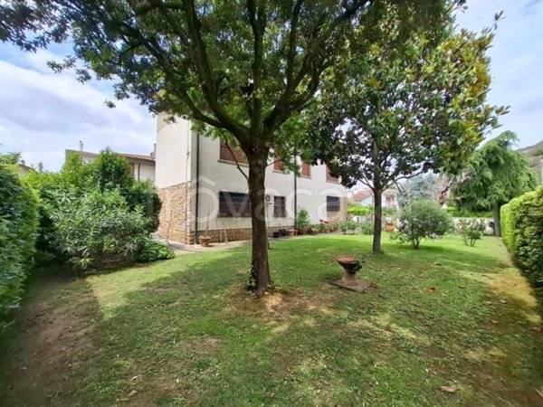 casa indipendente in vendita a Santa Croce sull'Arno