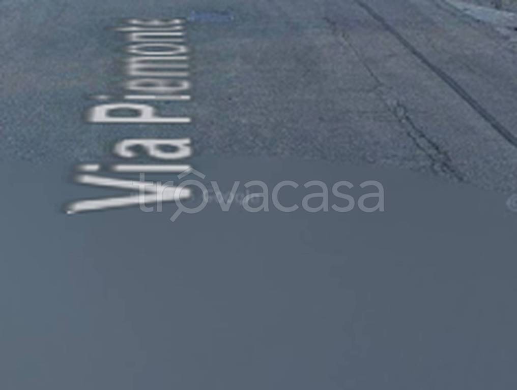 negozio in vendita a Santa Croce sull'Arno