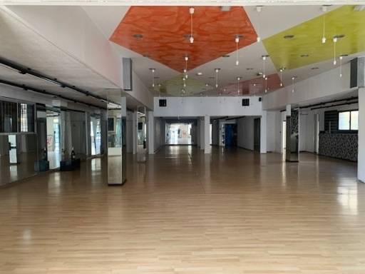 negozio in vendita a Santa Croce sull'Arno