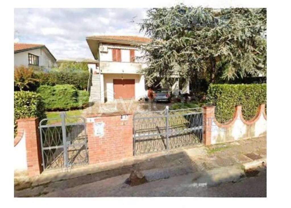 casa indipendente in vendita a Santa Croce sull'Arno